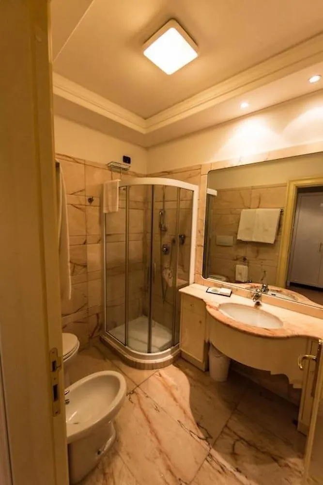 Lh Hotel Domus Caesari Marino 4*,  Italy