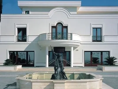 Lh Hotel Domus Caesari Marino